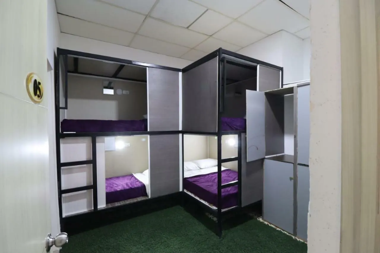 Hostel La Antigua Capsula Cali