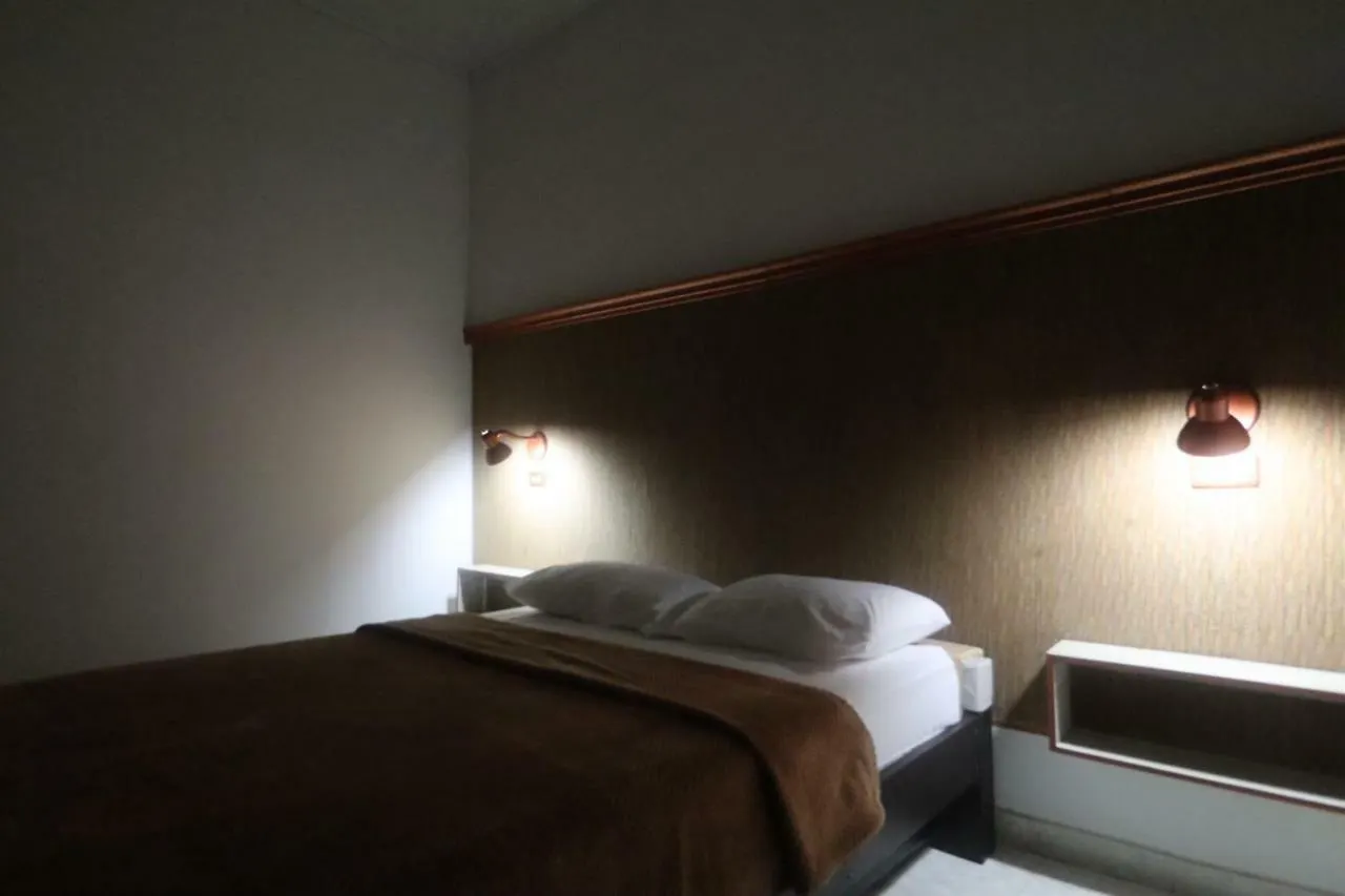 Hostel La Antigua Capsula Cali Kolombiya